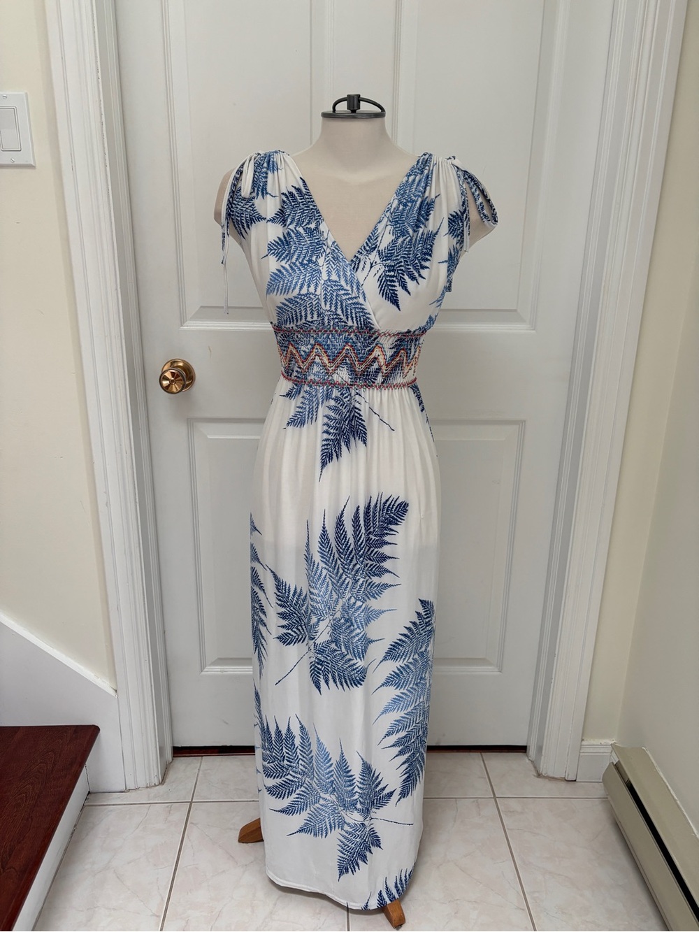 Women’s White Maxi Dress with Blue Fern Print